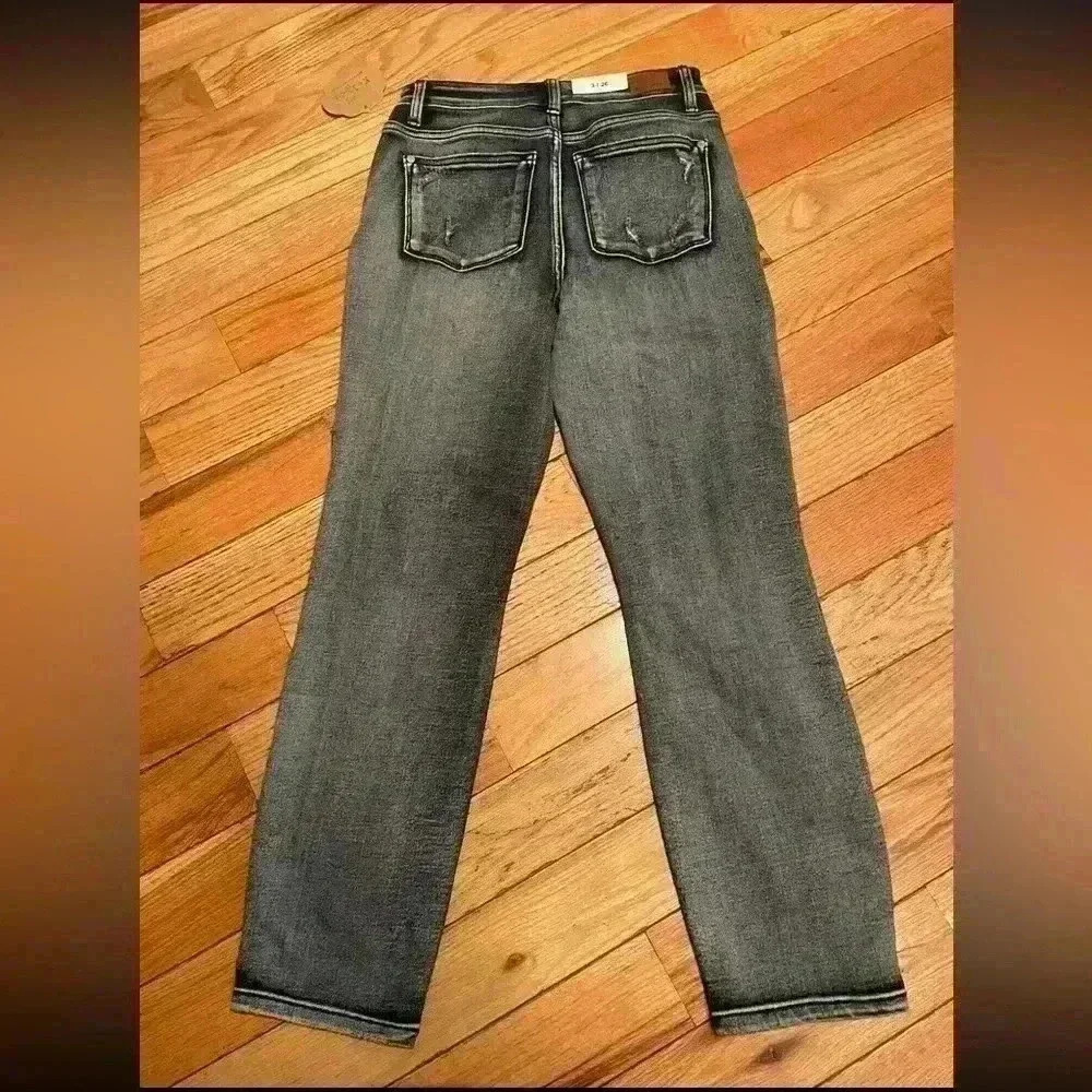 Judy Blue Jeans Distressed Boyfriend Fit Straight Leg Women’s Size 3 / 26 NWT - Picture 11 of 16